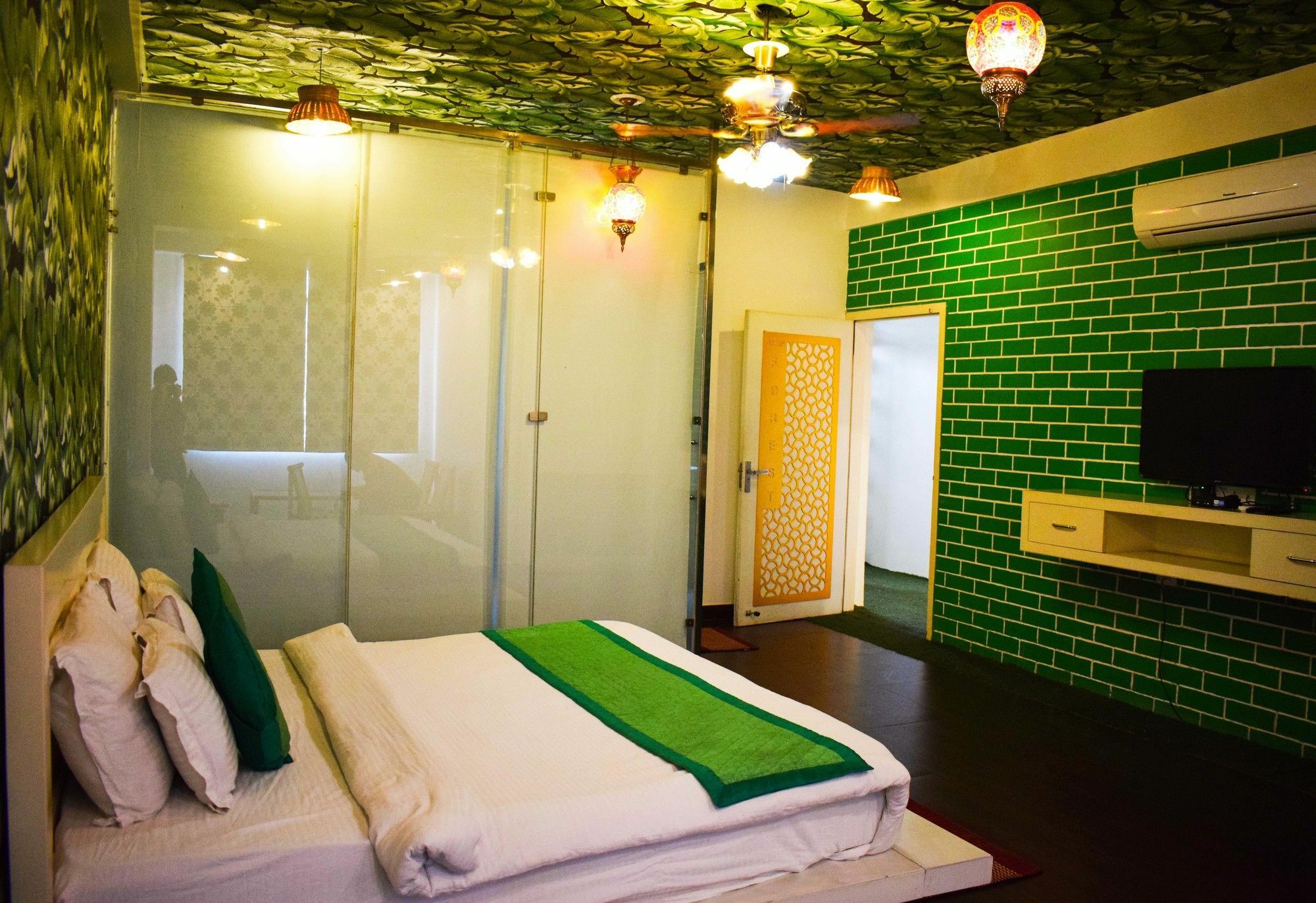 Hotel Golden Sands 자이푸르 외부 사진